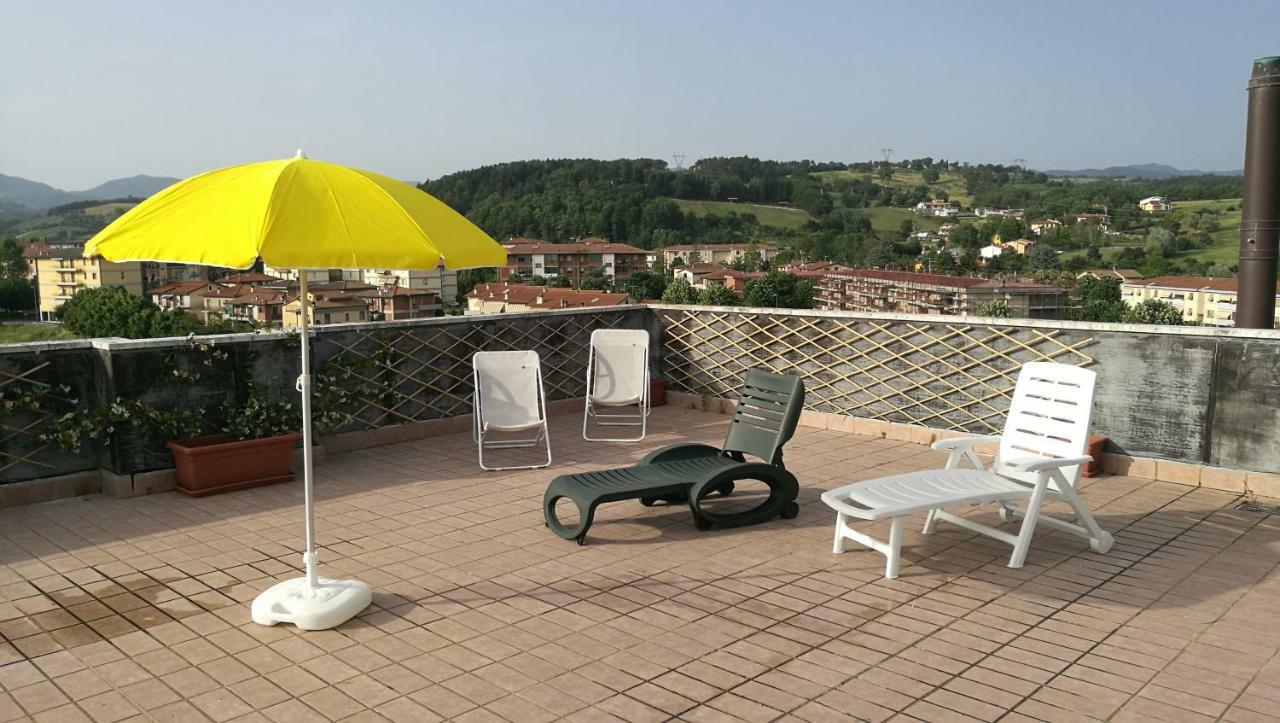 Attico A Barberino Di Mugello Apartamento Exterior foto